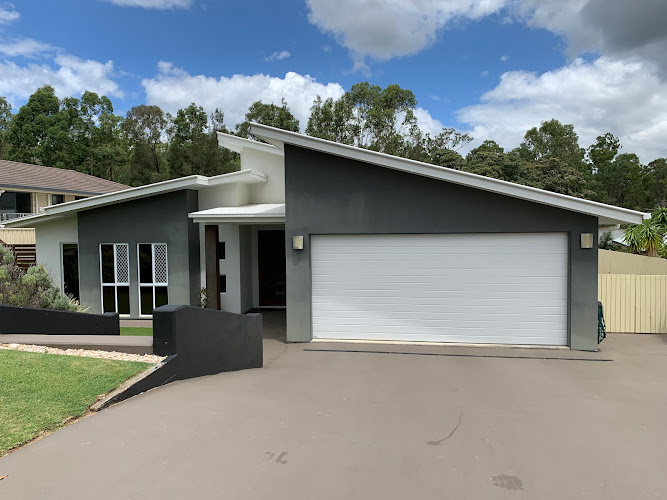 3A garage door solutions PTY LTD in Coomera
