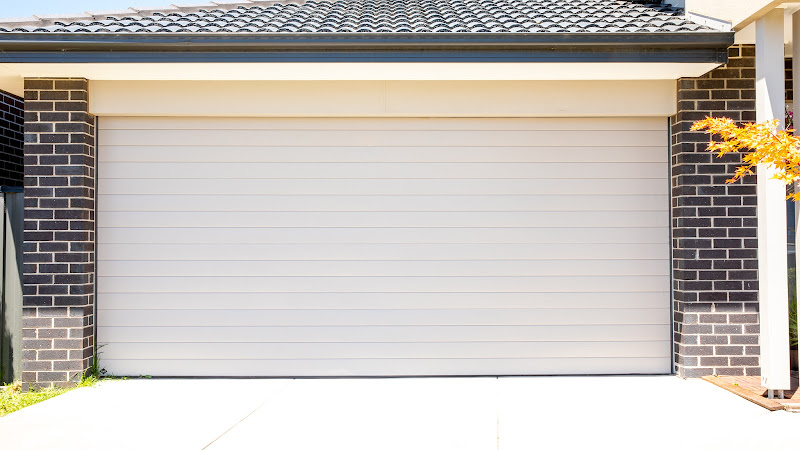 Brisbane & Bayside Garage Doors in Burpengary East