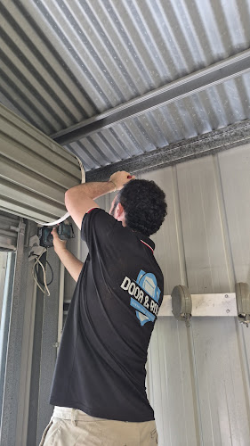 Door & Roll Garage Door Repair & Services in Gold Coast in Gold Coast