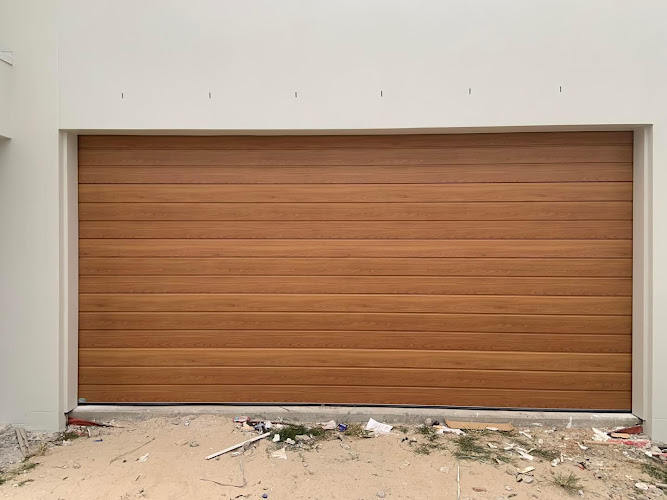 Surf Side Garage Doors in Maroochydore